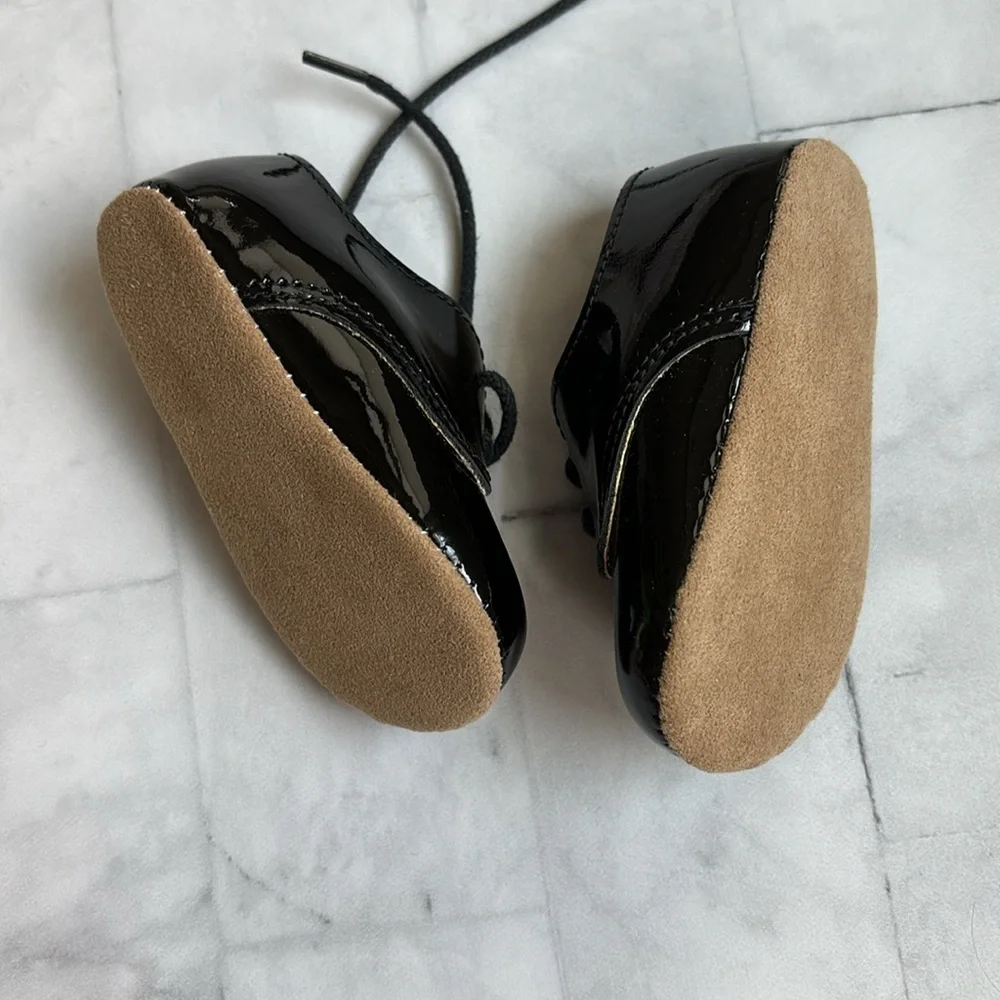 Early Days “Thomas” Black Patent Leather Pre-Walker Shoes